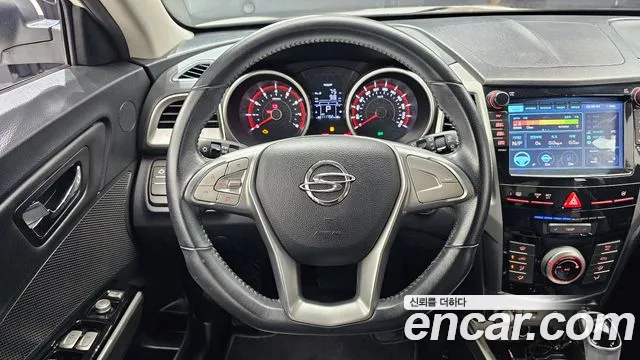 KG_Mobility_Ssangyong TIBOLI 2016 thumb 12