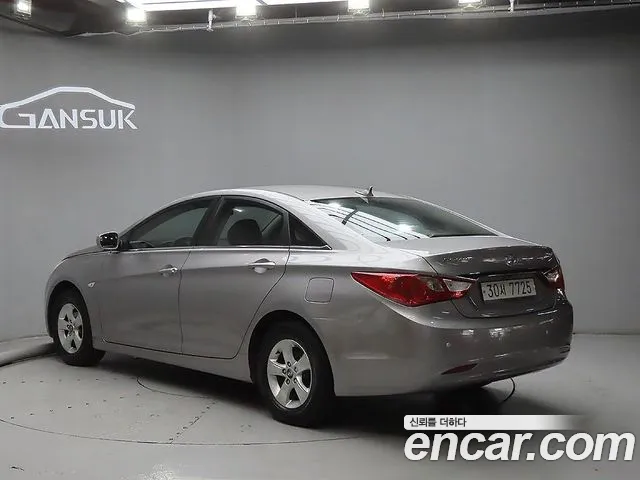 Hyundai Sonata 2010 thumb 3