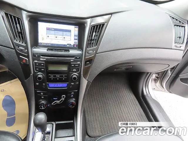 Hyundai Sonata 2010 thumb 10