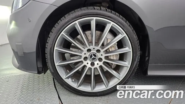 Mercedes-Benz E-Класс 2021 thumb 5