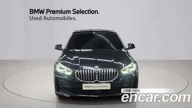 BMW 1 серии 2023 thumb 2