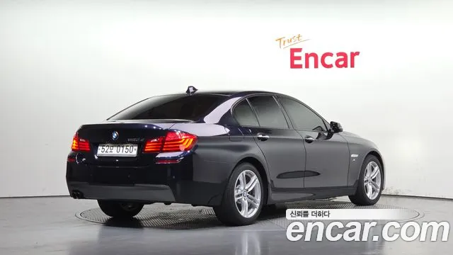 BMW 5 серии 2016 thumb 2