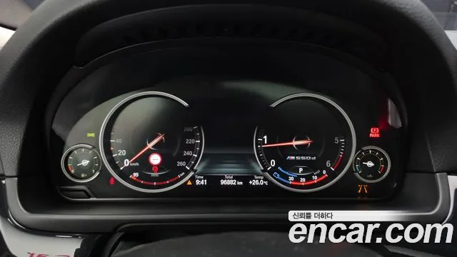 BMW 5 серии 2016 thumb 8