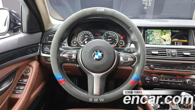 BMW 5 серии 2016 thumb 12