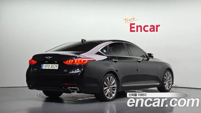 Genesis G80 2019 thumb 2