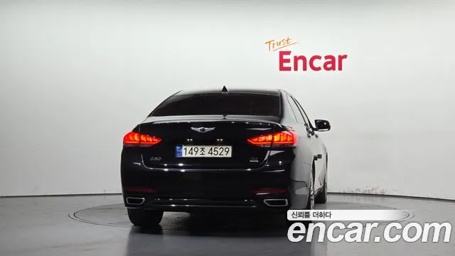 Genesis G80 2019 thumb 4