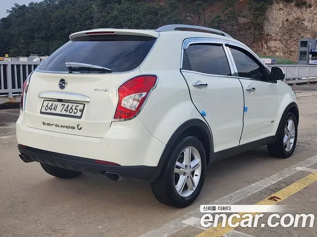 KG_Mobility_Ssangyong KORANDO 2014 thumb 6