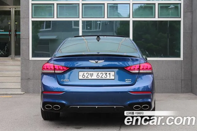 Genesis G80 2017 thumb 4