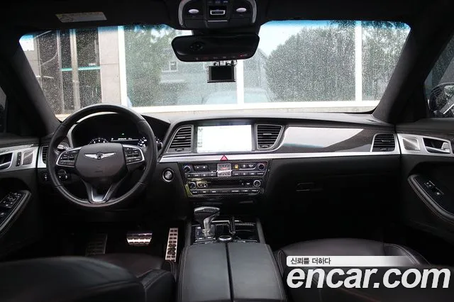 Genesis G80 2017 thumb 7