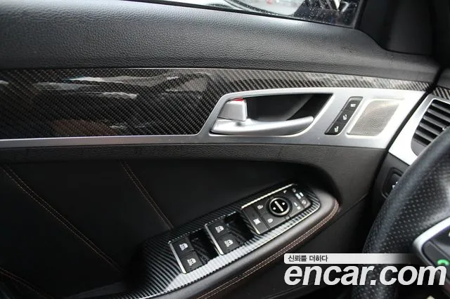 Genesis G80 2017 thumb 8