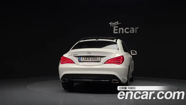 Mercedes-Benz CLA 2016 thumb 4
