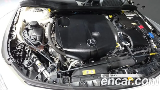 Mercedes-Benz CLA 2016 thumb 6