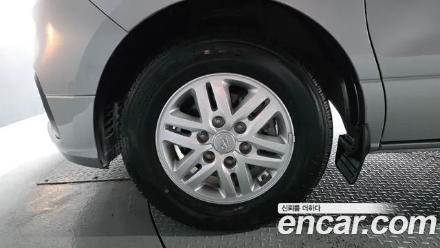 Hyundai Starex 2018 thumb 5