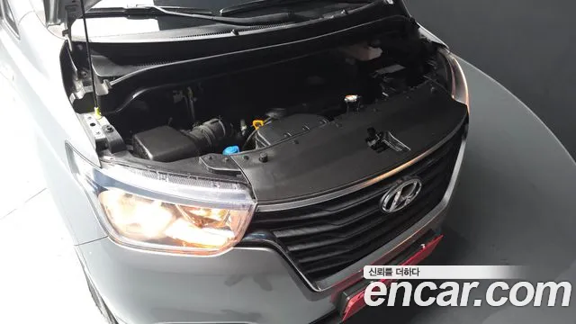 Hyundai Starex 2018 thumb 6