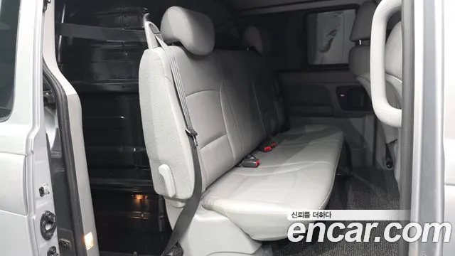 Hyundai Starex 2018 thumb 12
