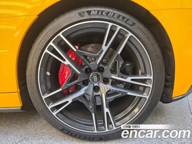 Audi R8 2021 thumb 7