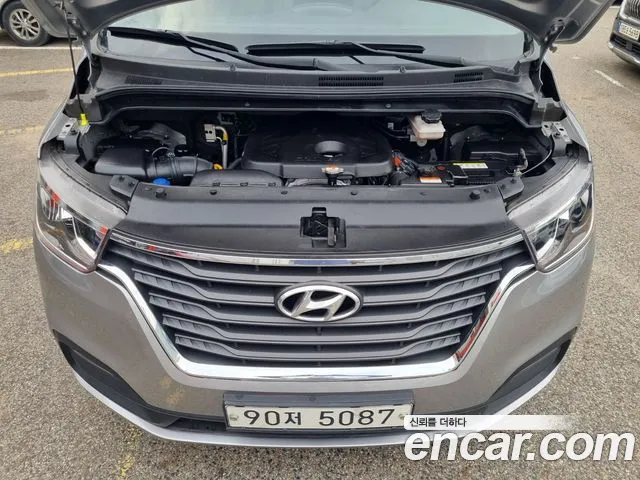 Hyundai Starex 2020 thumb 7