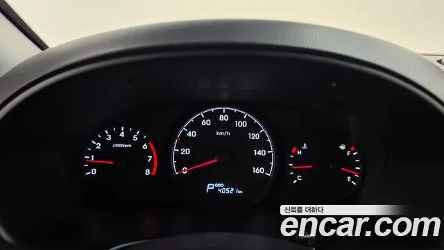 Hyundai Starex 2020 thumb 8