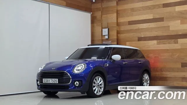 Mini Clubman 2019 thumb 11