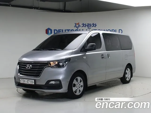 Hyundai Starex 2018 thumb 3