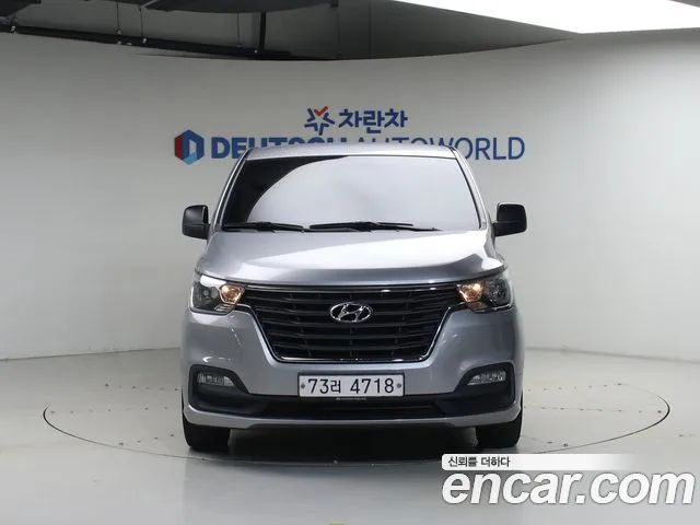 Hyundai Starex 2018 thumb 12