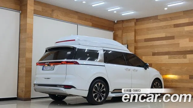Kia Carnival 2022 thumb 2