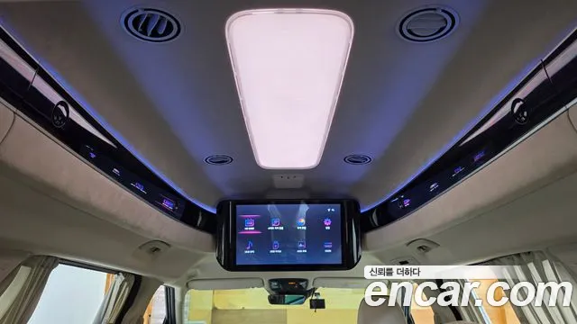 Kia Carnival 2022 thumb 9