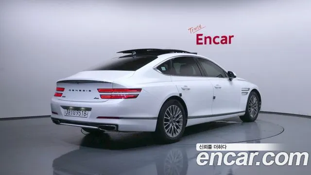Genesis G80 2021 thumb 2