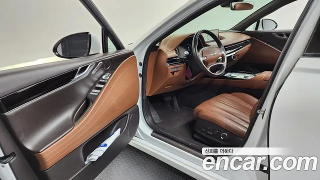 Genesis G80 2021 thumb 10