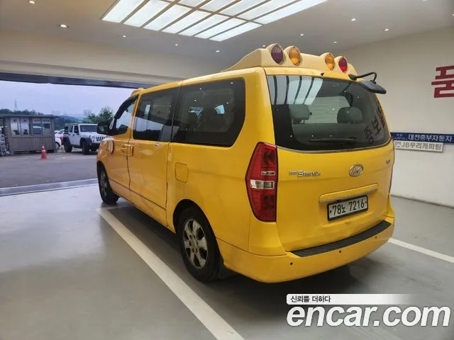 Hyundai Starex 2018 thumb 6