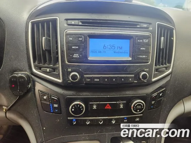 Hyundai Starex 2018 thumb 11