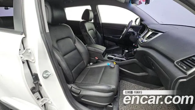 Hyundai Tucson 2015 thumb 10