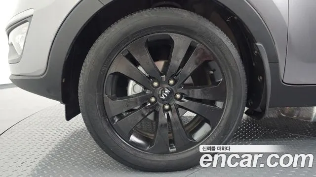 Kia Sportage 2010 thumb 4
