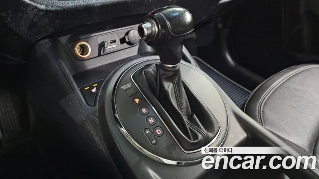 Kia Sportage 2010 thumb 8