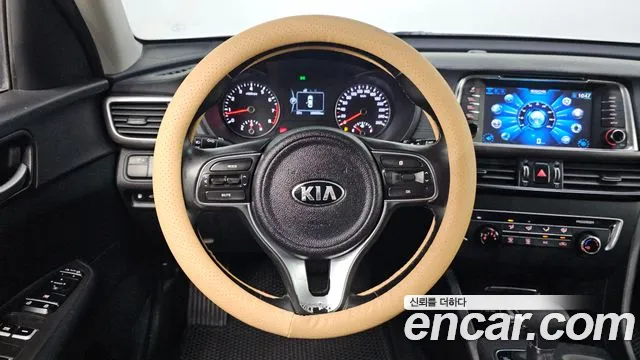 Kia K5 2016 thumb 12