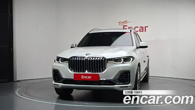 BMW X7 2021 thumb 3