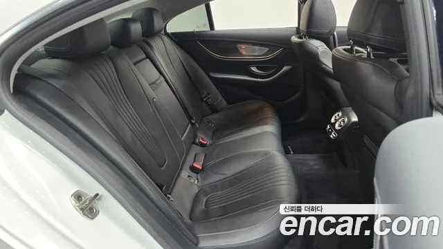 Mercedes-Benz CLS-Class 2018 thumb 11
