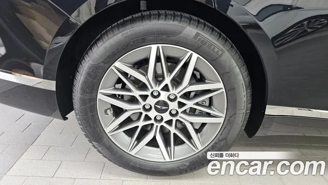 Genesis G80 2025 thumb 5