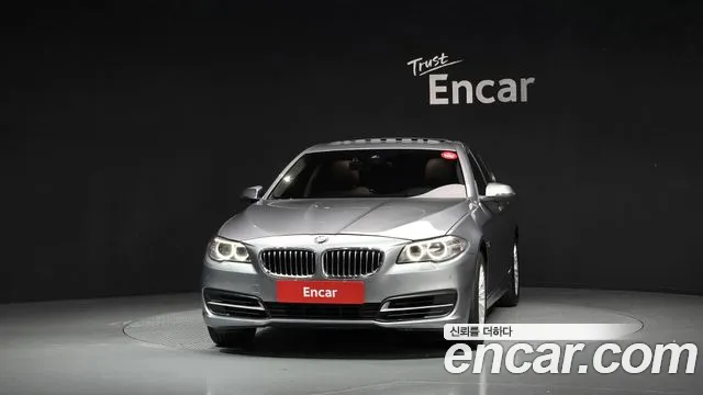 BMW 5 серии 2015 thumb 3