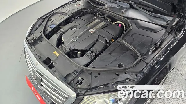Mercedes-Benz S-Класс 2017 thumb 6