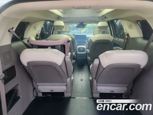Kia Carnival 2022 thumb 7