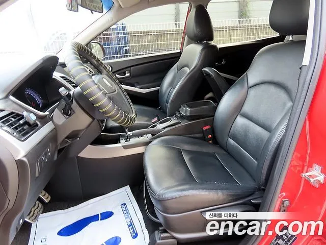 KG_Mobility_Ssangyong KORANDO 2015 thumb 5