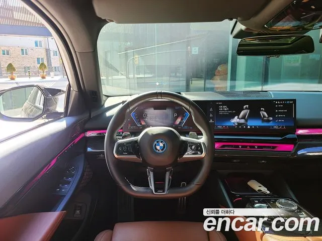 BMW 5 серии 2025 thumb 6