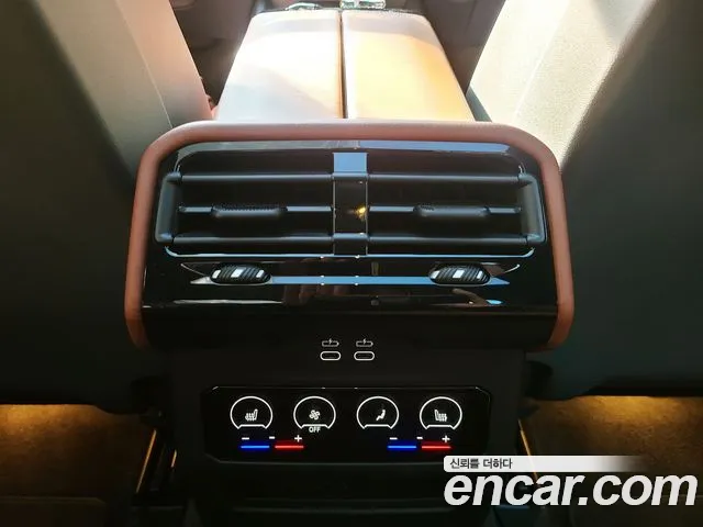 BMW 5 серии 2025 thumb 11