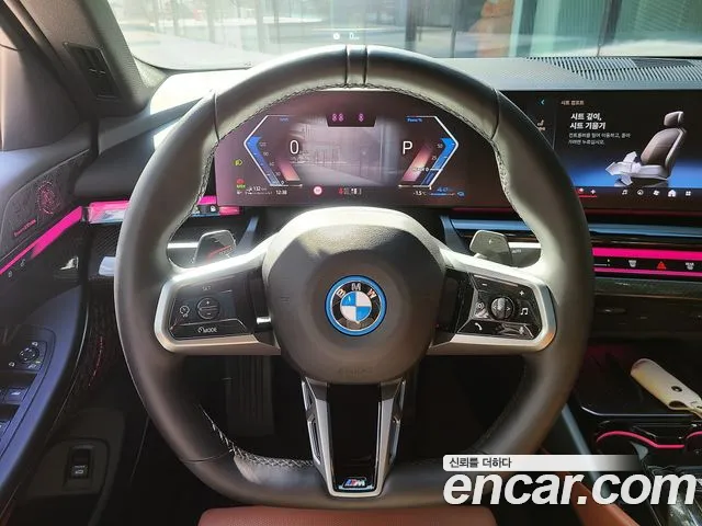 BMW 5 серии 2025 thumb 12