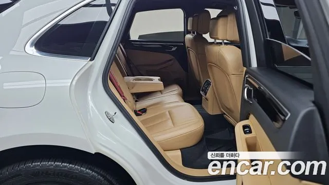 Porsche Macan 2016 thumb 12