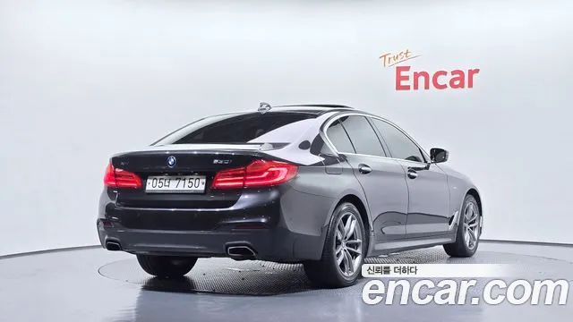 BMW 5 серии 2017 thumb 2