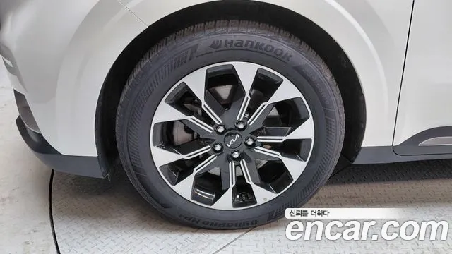 Kia Carnival 2022 thumb 5
