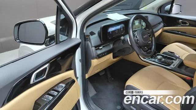 Kia Carnival 2022 thumb 10