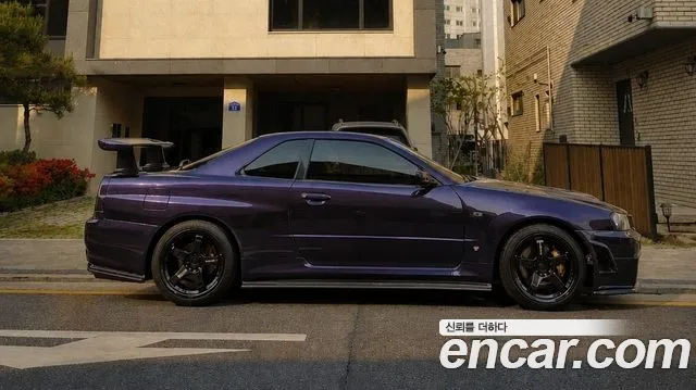Nissan Skyline 1995 thumb 3